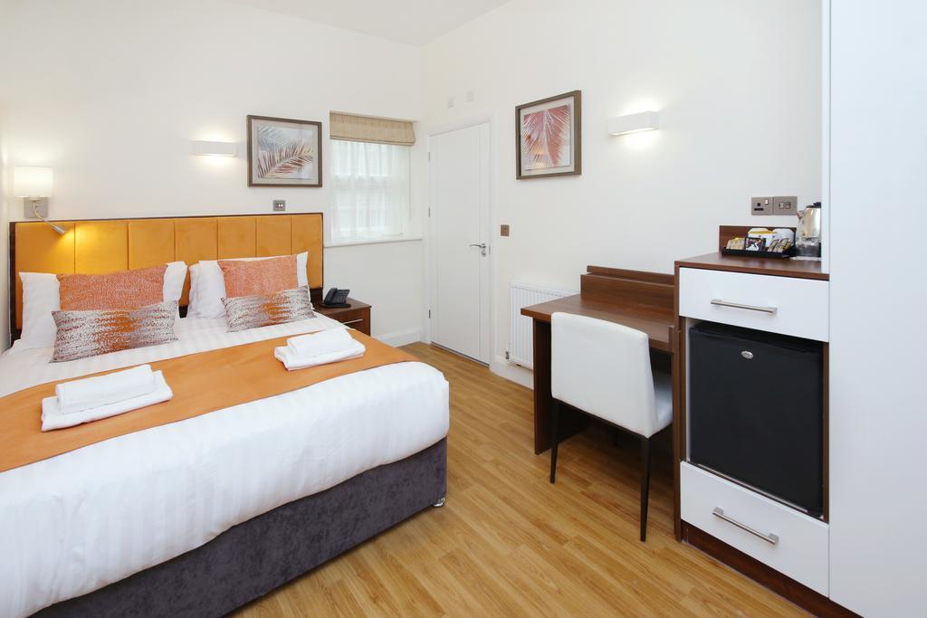 Imperial Guest House Ltd. Гаунслоу Номер фото