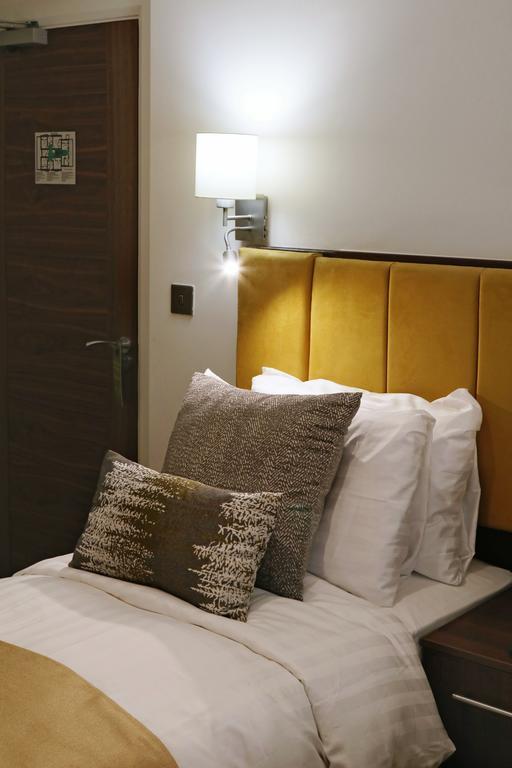 Imperial Guest House Ltd. Гаунслоу Номер фото